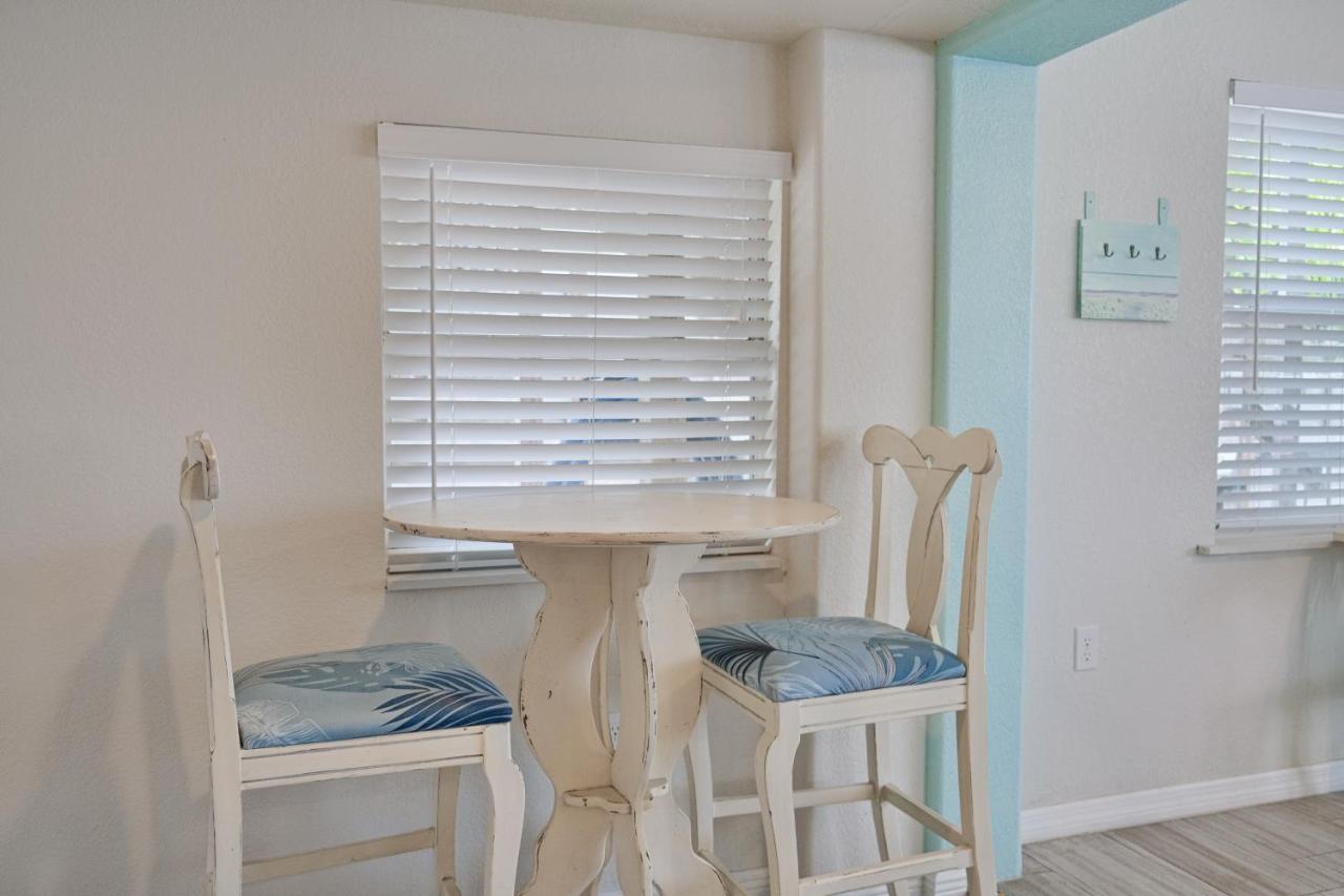 Bungalow A Bradenton Beach Εξωτερικό φωτογραφία