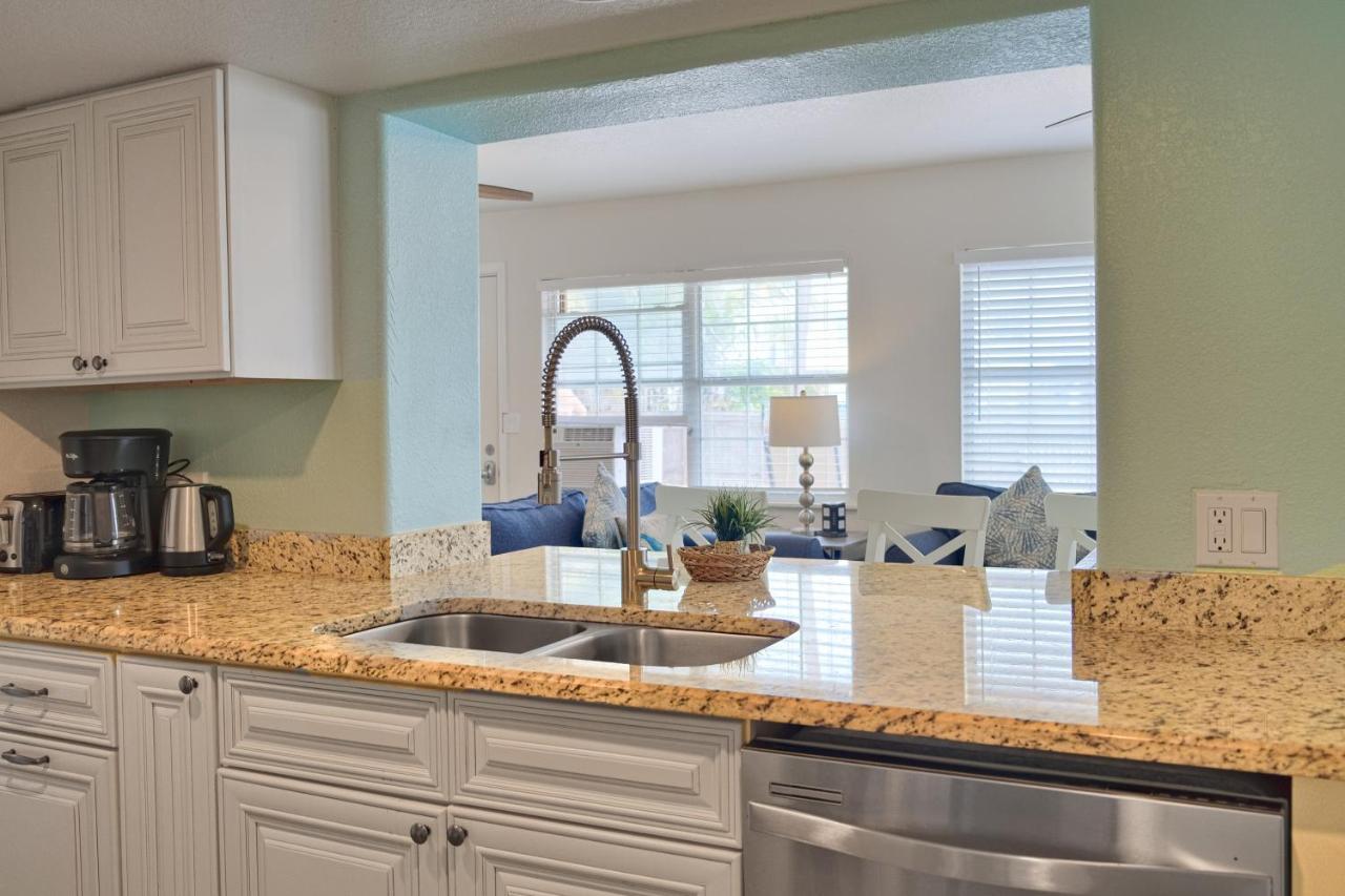 Bungalow A Bradenton Beach Εξωτερικό φωτογραφία
